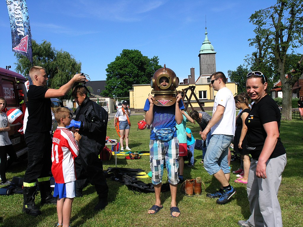 Pinoter szkolił podopiecznych Domu Dziecka w Golance Dolnej
