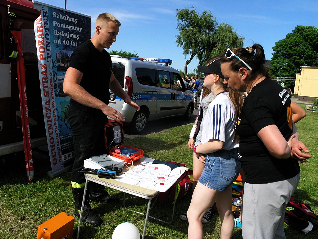 Pinoter szkolił podopiecznych Domu Dziecka w Golance Dolnej