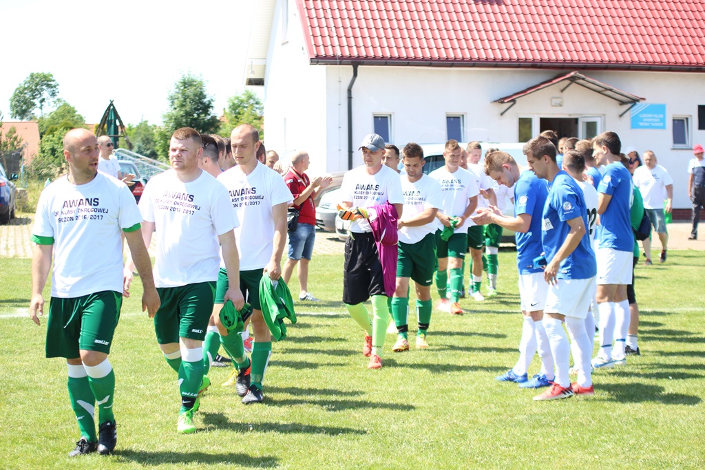 Hucznie w Kunicach. KS Legnickie Pole wygrał z Ikarem