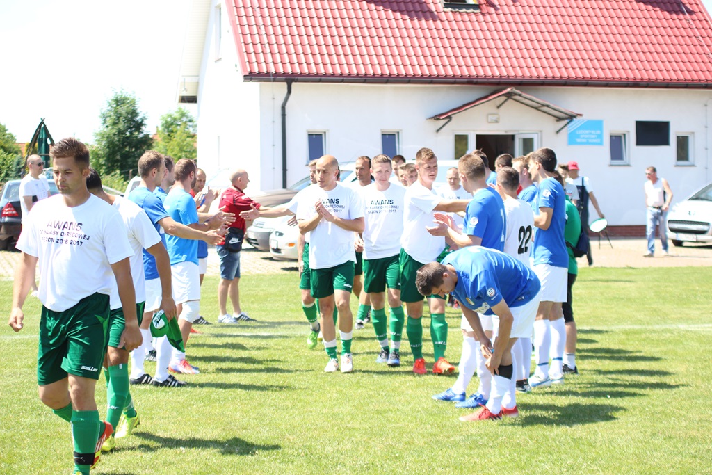 Hucznie w Kunicach. KS Legnickie Pole wygrał z Ikarem