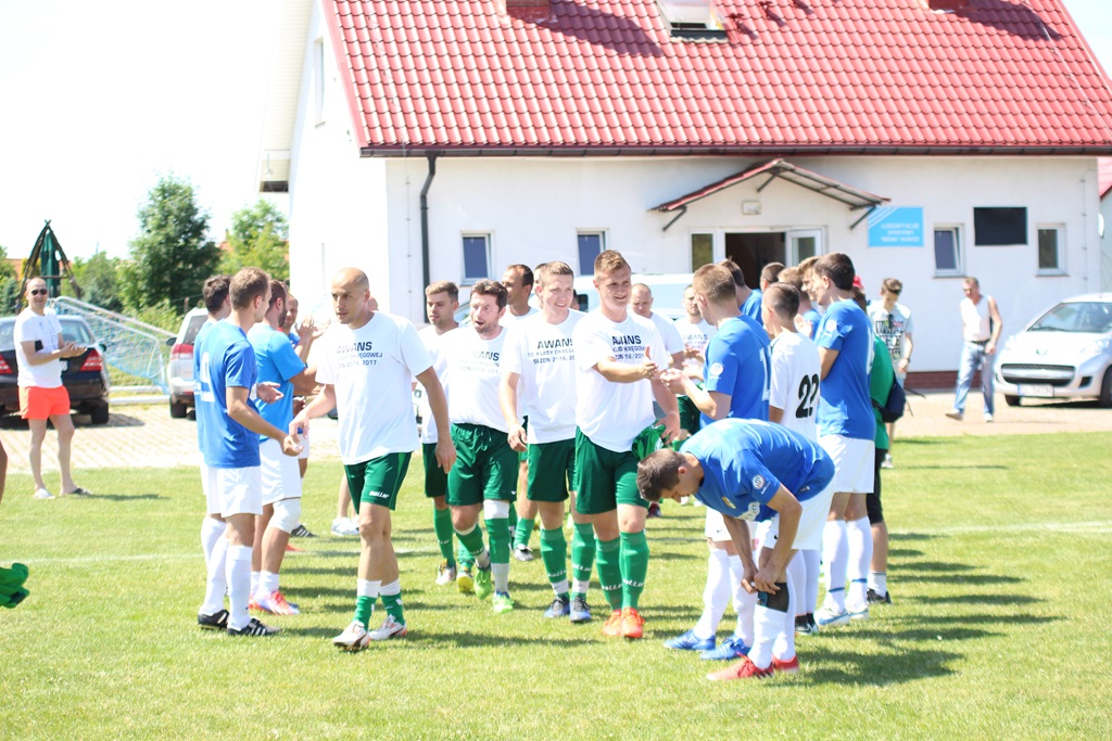 Hucznie w Kunicach. KS Legnickie Pole wygrał z Ikarem