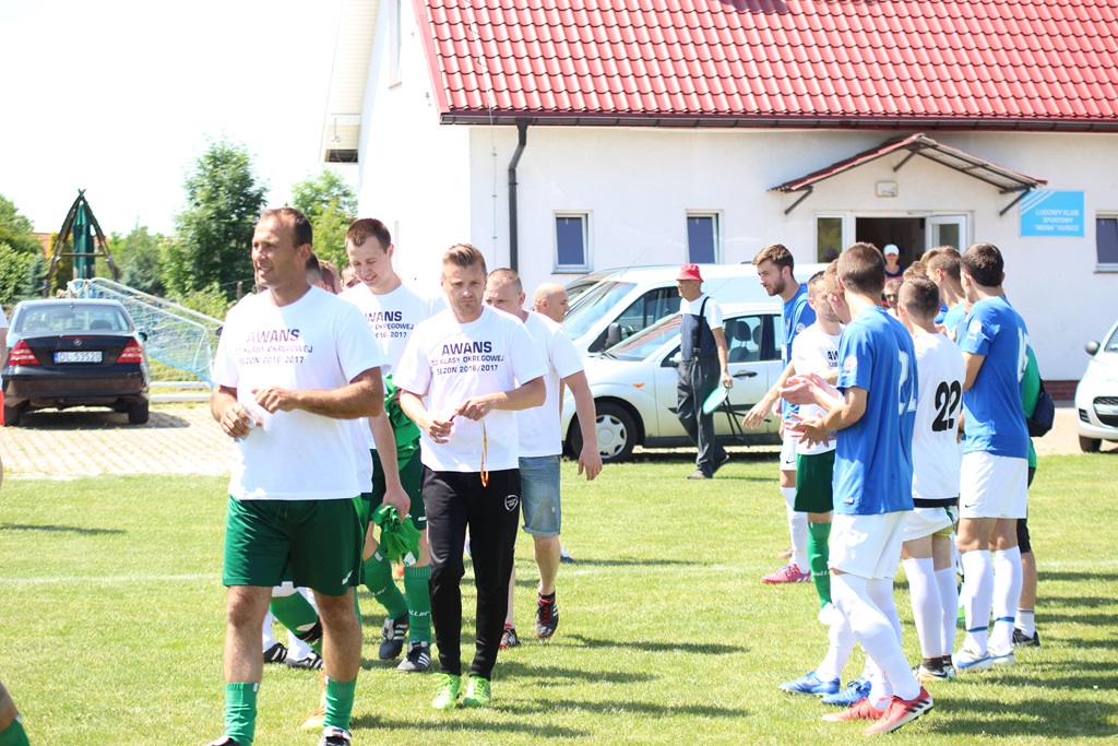 Hucznie w Kunicach. KS Legnickie Pole wygrał z Ikarem