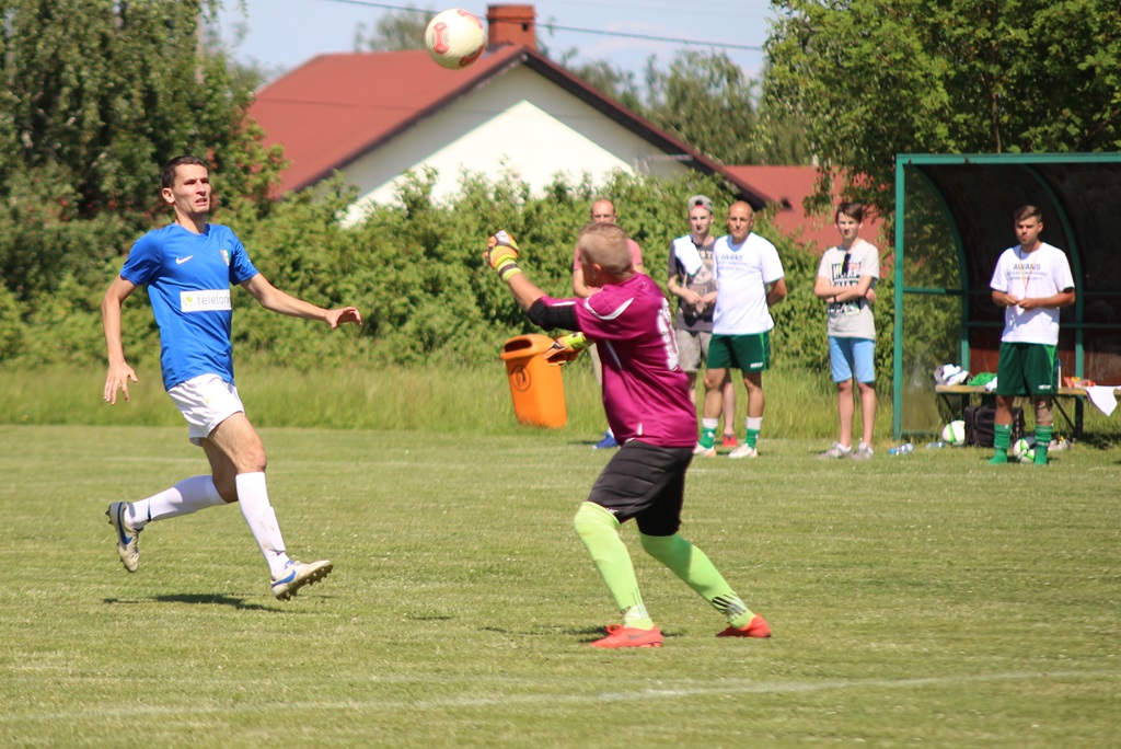 Hucznie w Kunicach. KS Legnickie Pole wygrał z Ikarem