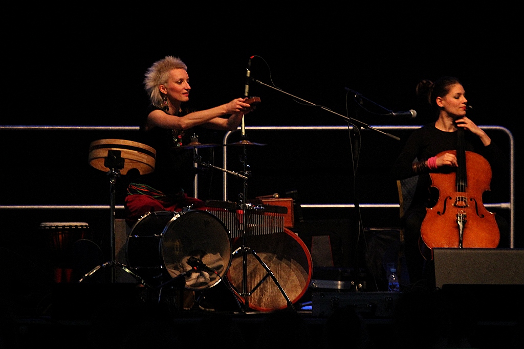 Koncert w Sali Maneżowej Legnickiego Centrum Kultury