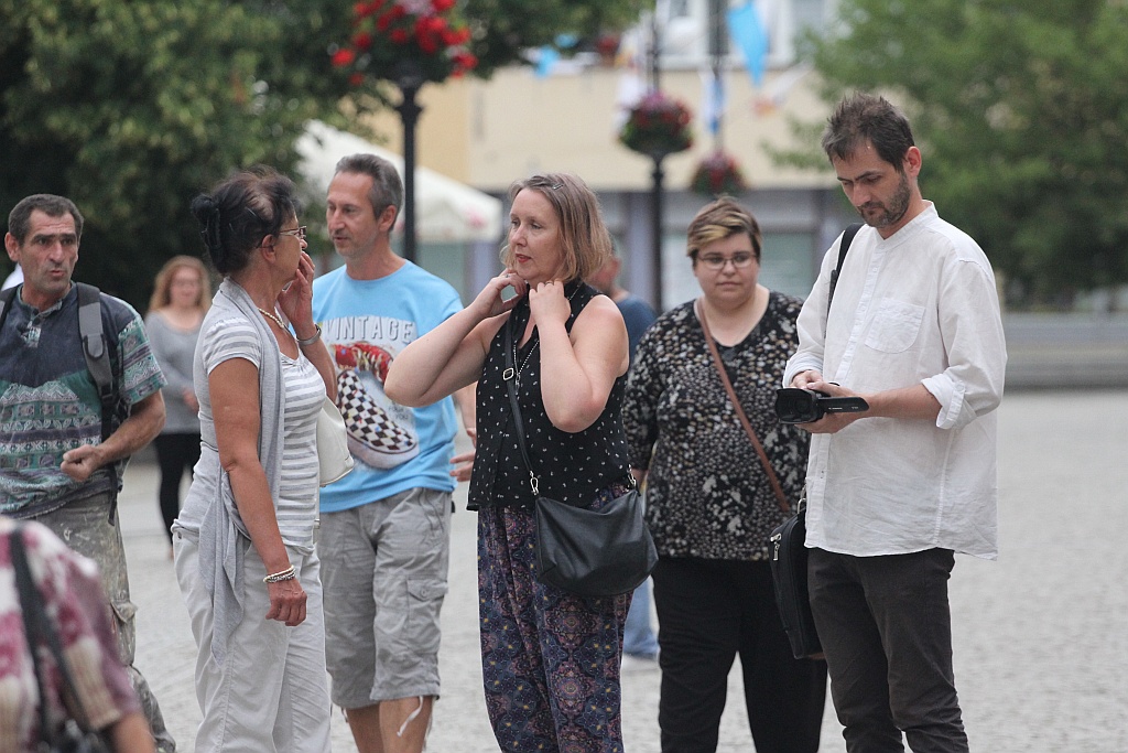 Plenerowy happening rozpoczął obchody jubileuszu teatru
