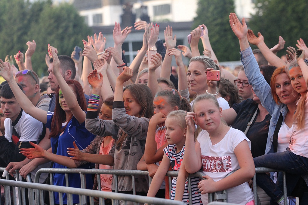 Święto Legnicy: Classic rozpoczął lotniskową dyskotekę