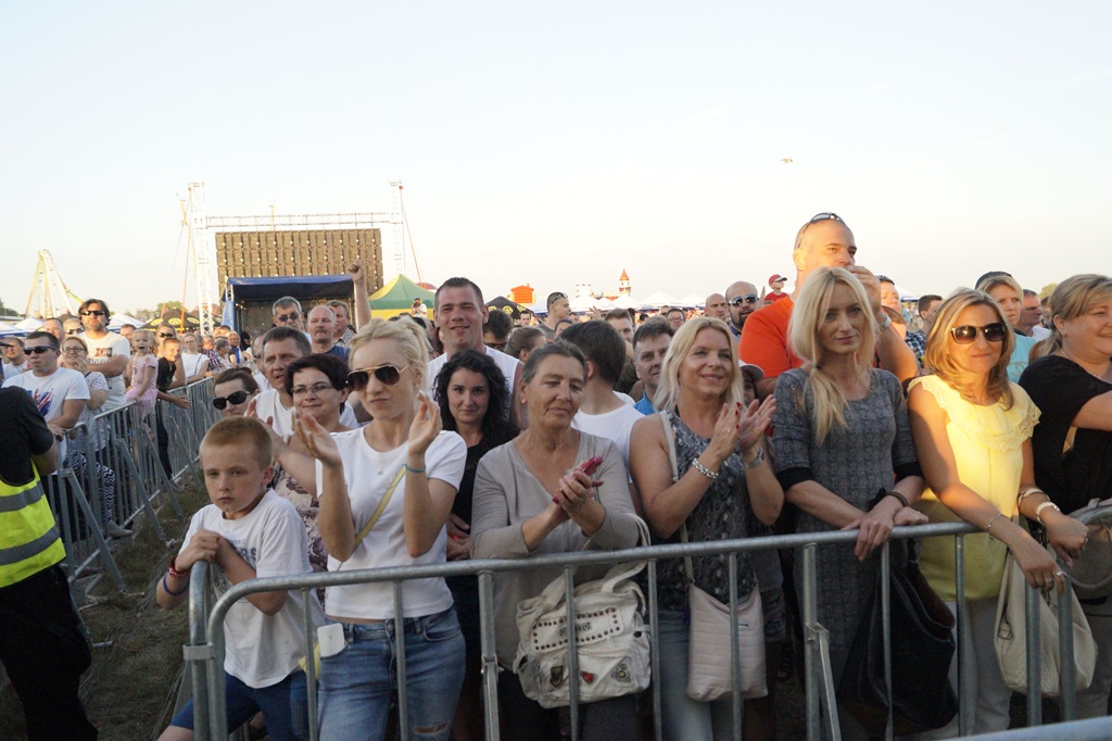 Oddział już Zamknięty jest. Zabawa na lotnisku trwa