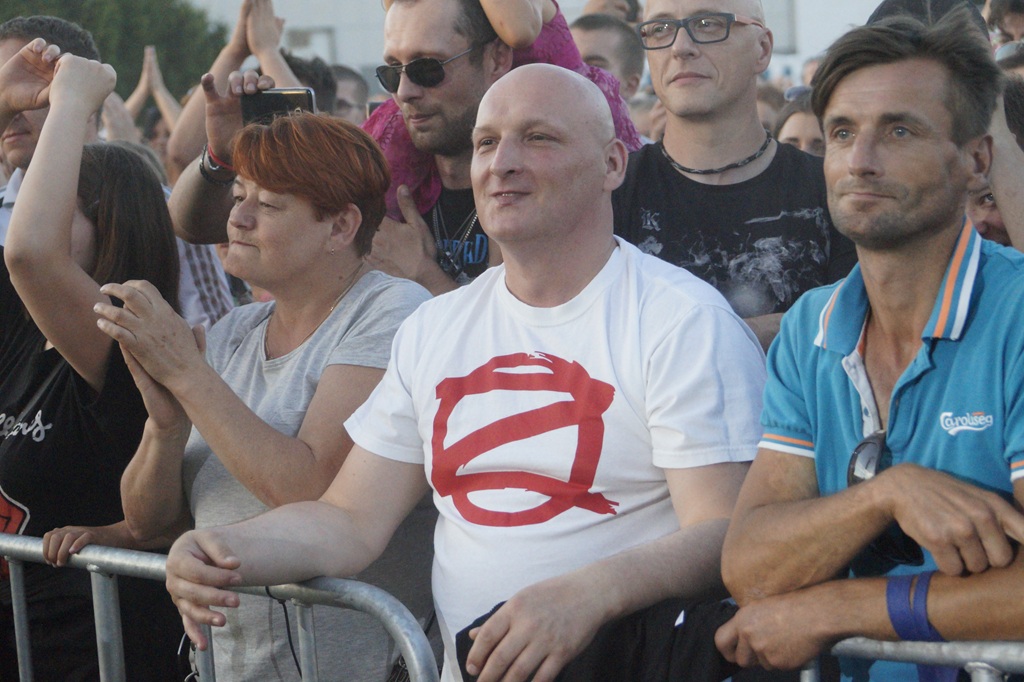 Oddział już Zamknięty jest. Zabawa na lotnisku trwa