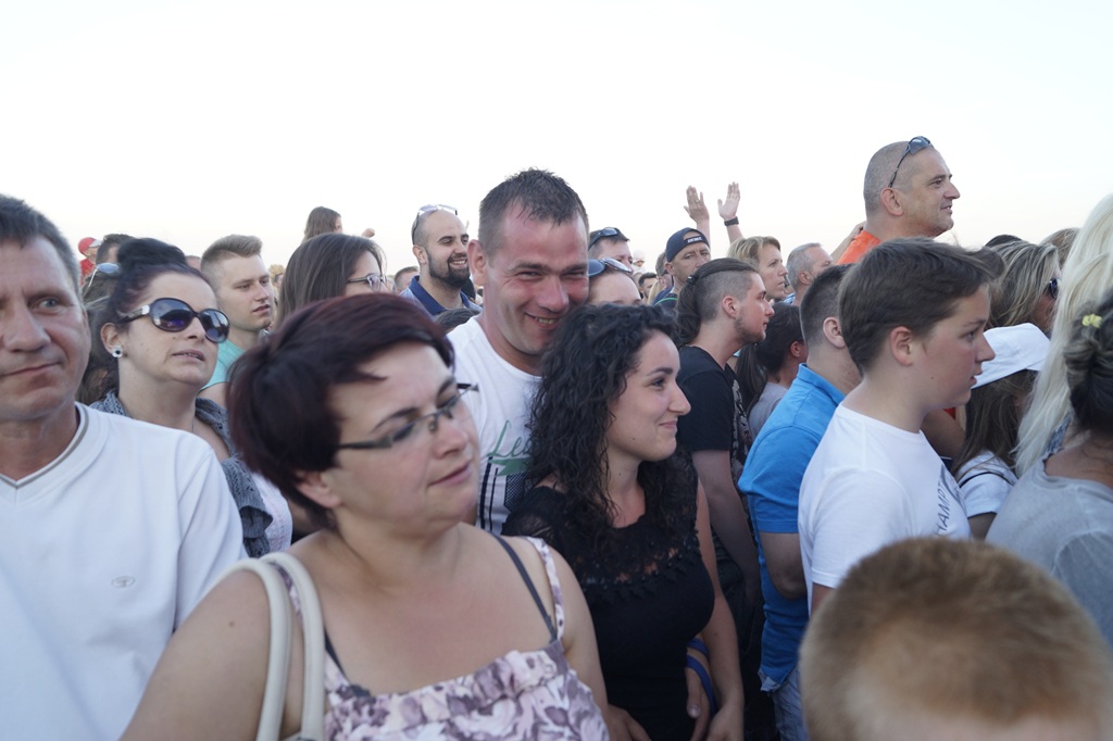 Oddział już Zamknięty jest. Zabawa na lotnisku trwa