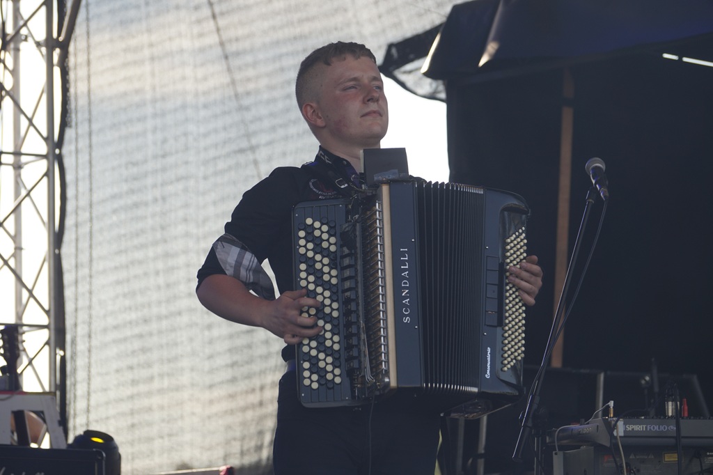 Folkrockowy Garash rozpoczął drugi dzień Święta Legnicy