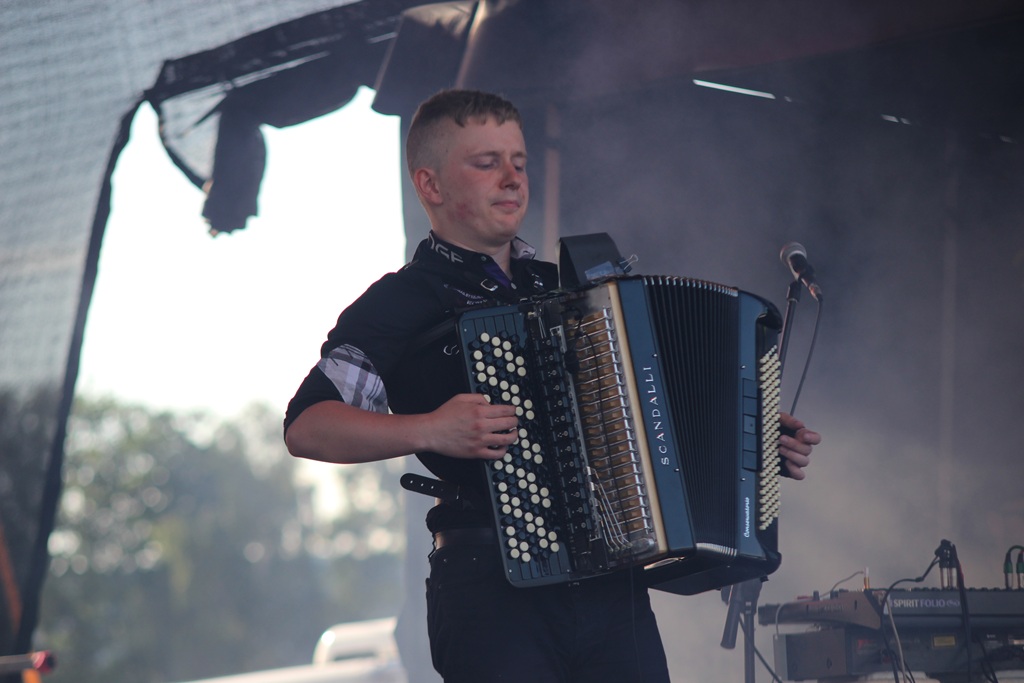 Folkrockowy Garash rozpoczął drugi dzień Święta Legnicy
