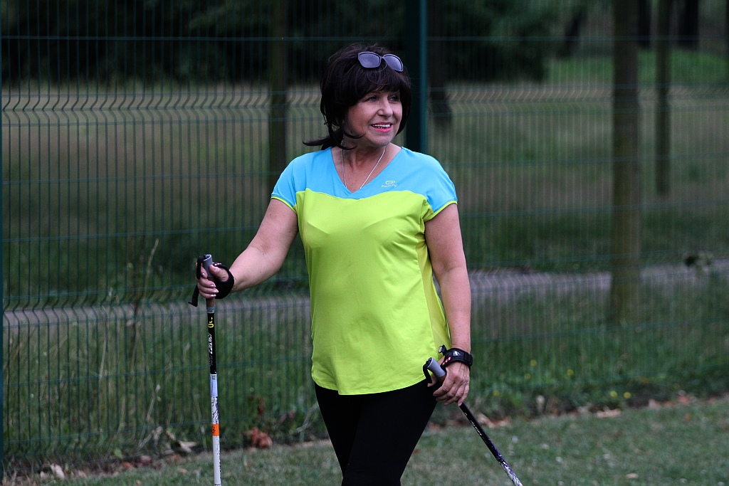 Chodzili z OSiRem.  Chodzę bo lubię Nordic Walking