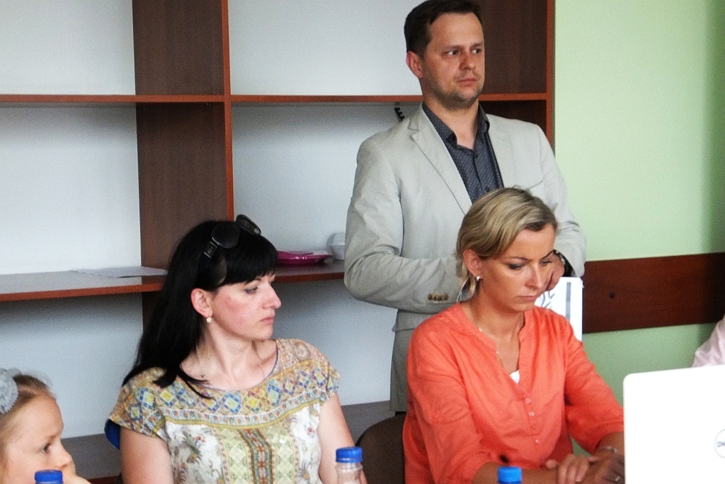 Dzieci z Ukrainy goszczące na wakacjach odwiedziły starostwo