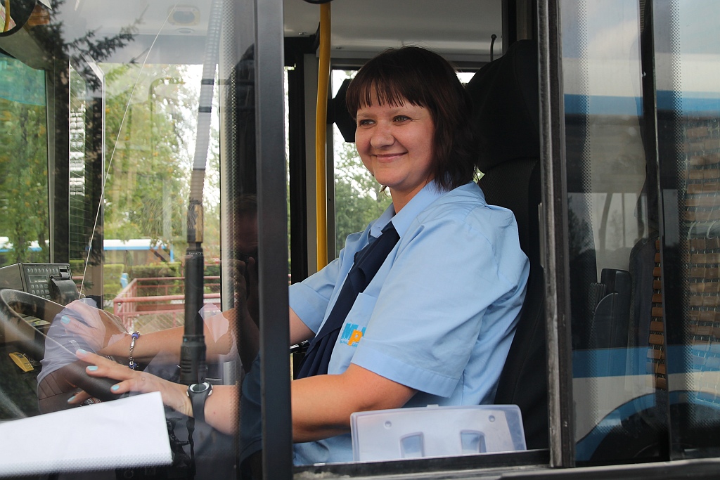 Oto dwie pierwsze panie, które zasiądą za kółkiem autobusu MPK