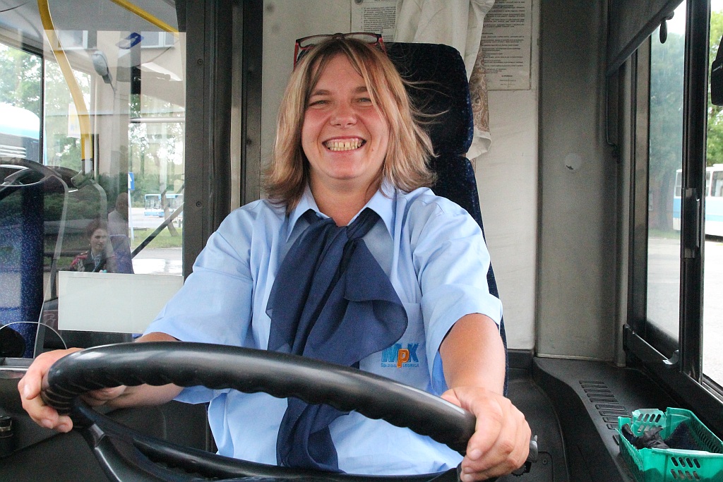 Oto dwie pierwsze panie, które zasiądą za kółkiem autobusu MPK