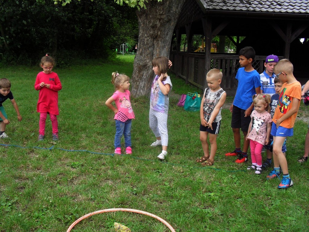 Dzieci i rodzice przywitali wakacje w Szczytnikach Nad Kaczawą