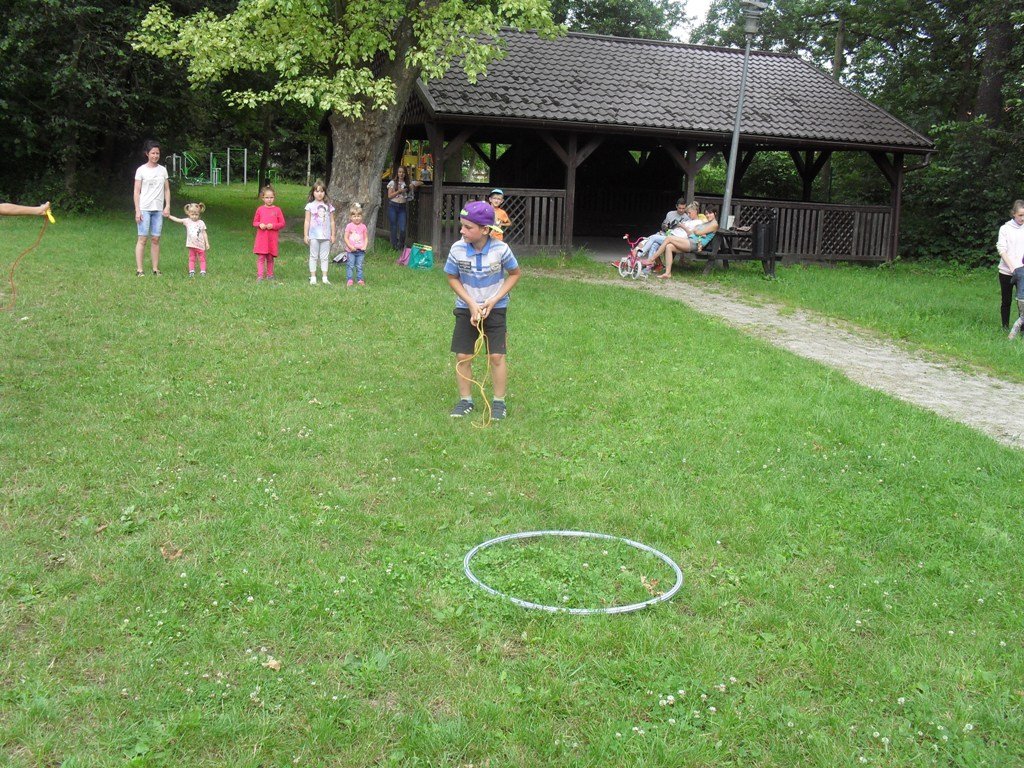 Dzieci i rodzice przywitali wakacje w Szczytnikach Nad Kaczawą