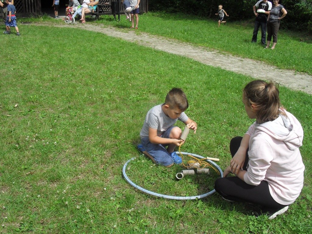 Dzieci i rodzice przywitali wakacje w Szczytnikach Nad Kaczawą