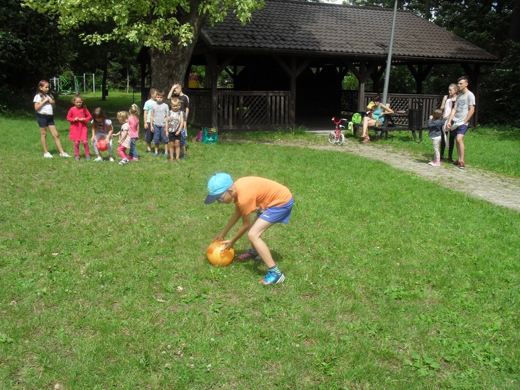 Dzieci i rodzice przywitali wakacje w Szczytnikach Nad Kaczawą