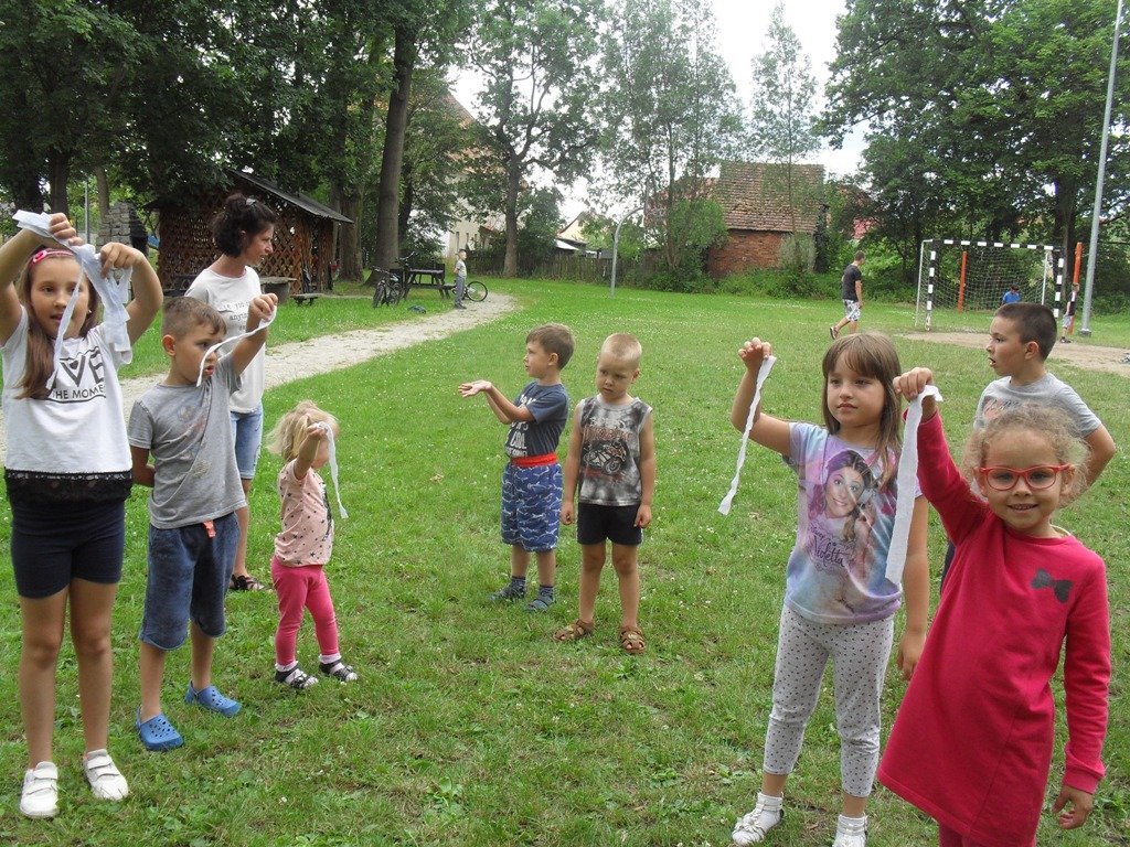 Dzieci i rodzice przywitali wakacje w Szczytnikach Nad Kaczawą