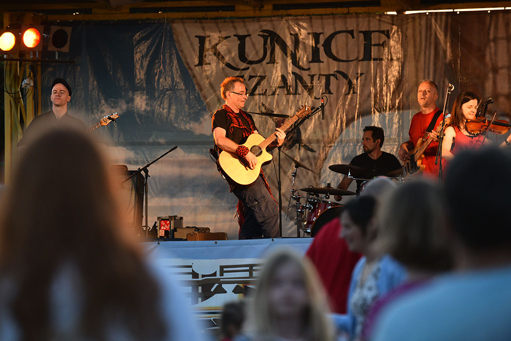 Folk – rockowa Orkiestra Samanta znów na kunickich szantach