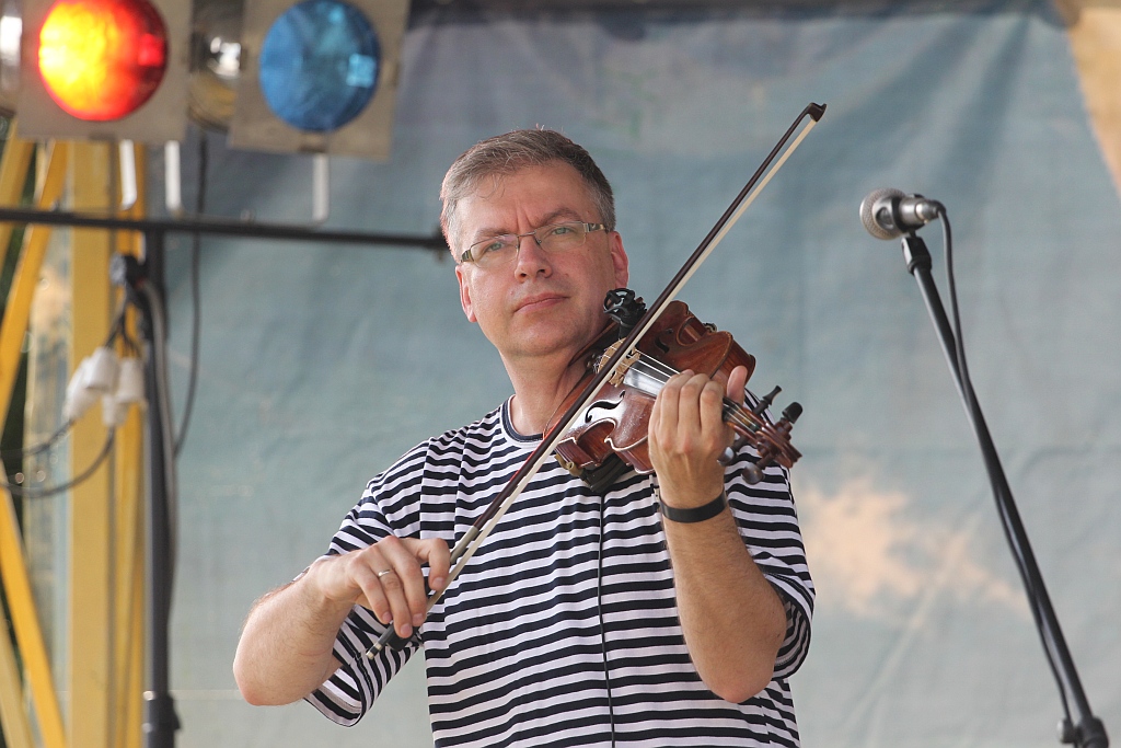 Ostatnie Takie Trio przekształciło się w Żeglarzy portowych