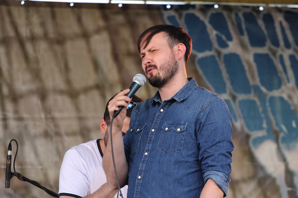Shantażyści oczarowali głosami kunicką szantową publiczność