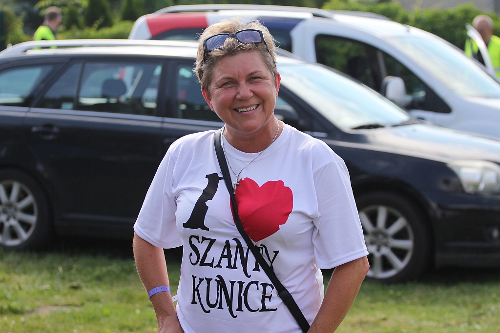 Czterech uczestników konkursu piosenki żeglarskiej SZANTY KUNICE