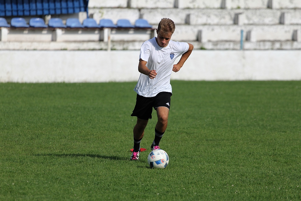 Piłkarze Konfeksu Legnica rozpoczęli przygotowania do sezonu