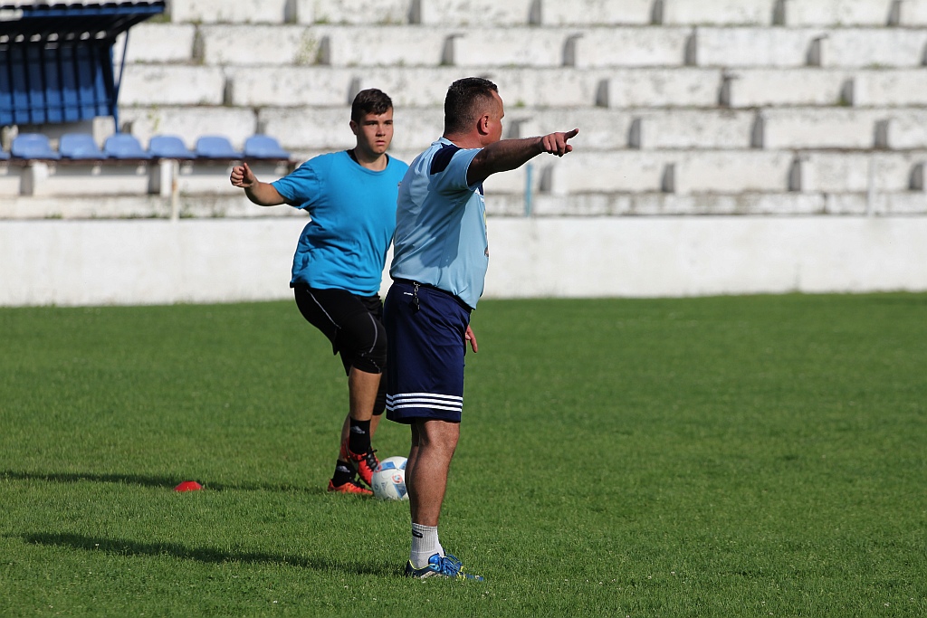 Piłkarze Konfeksu Legnica rozpoczęli przygotowania do sezonu