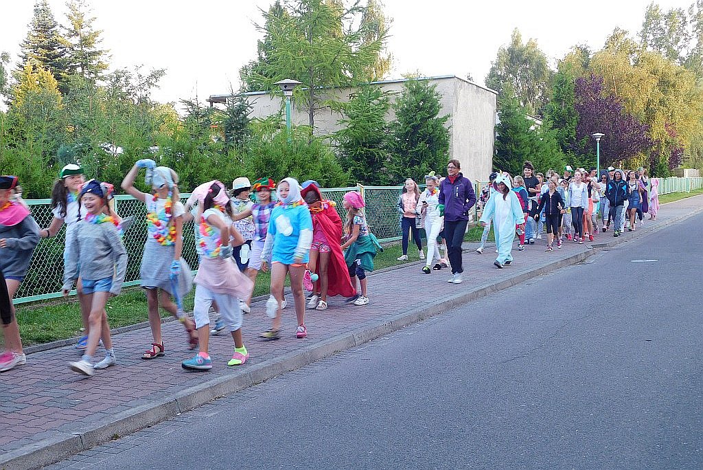 Bal galociarza i pożegnalne ognisko na zakończenie obozu