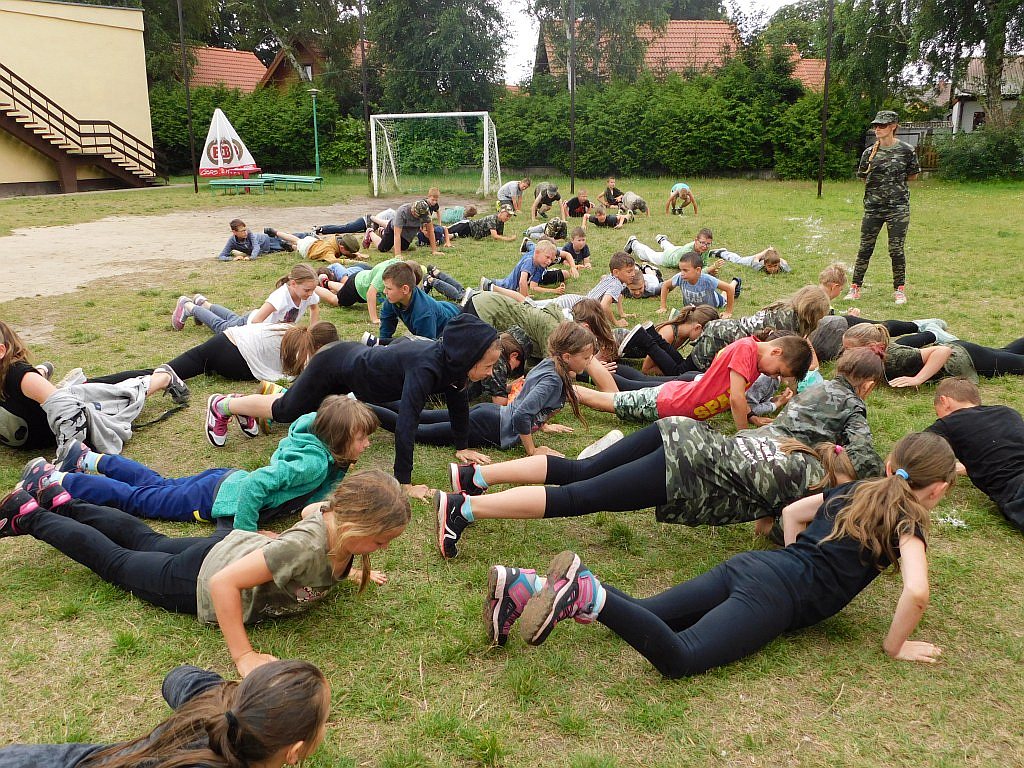 Dzień wojskowy i manewry „Anakonda” na obozie w Dźwirzynie