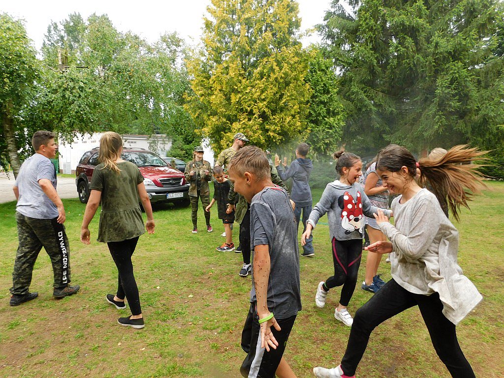 Dzień wojskowy i manewry „Anakonda” na obozie w Dźwirzynie