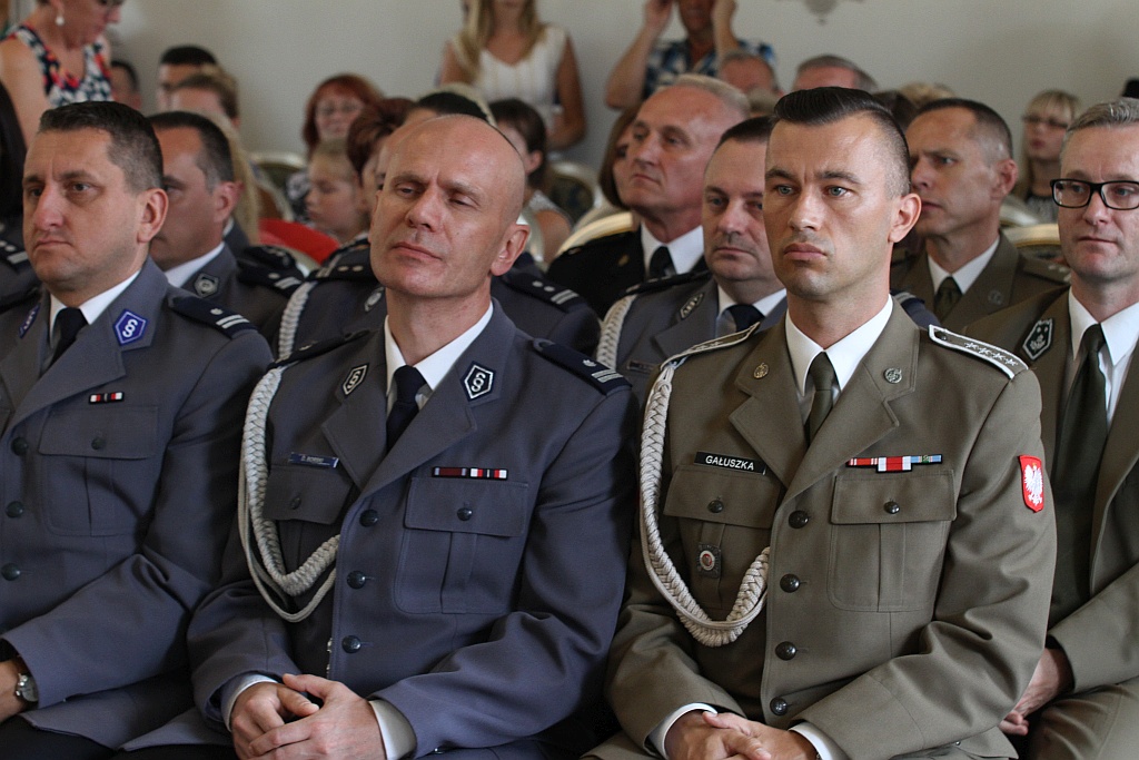 Odbyła się uroczysta akademia z okazji święta policji	