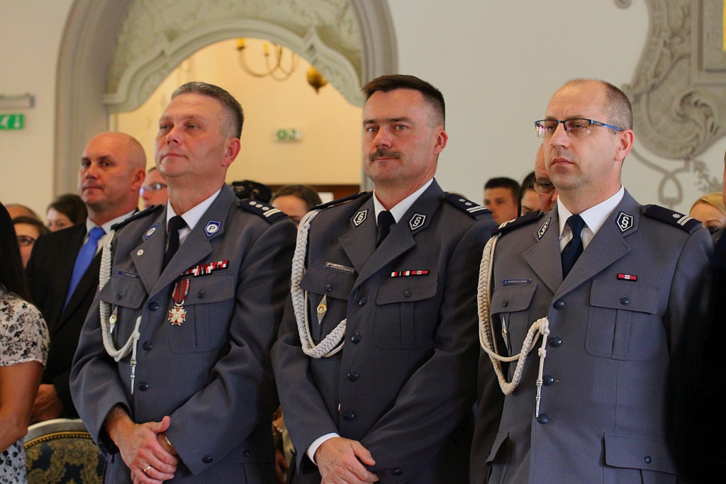 Odbyła się uroczysta akademia z okazji święta policji	