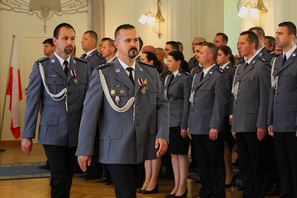 Odbyła się uroczysta akademia z okazji święta policji	
