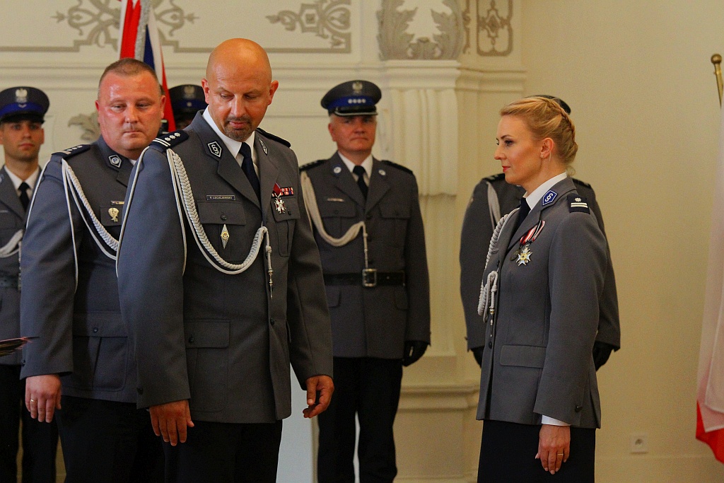 Odbyła się uroczysta akademia z okazji święta policji	