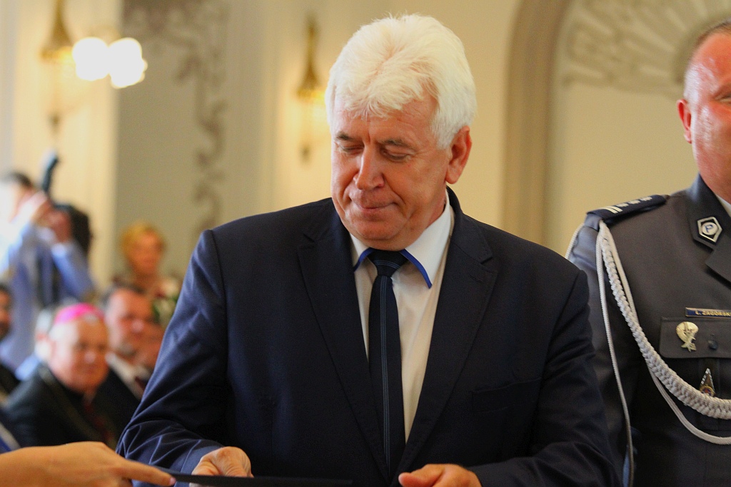 Odbyła się uroczysta akademia z okazji święta policji	