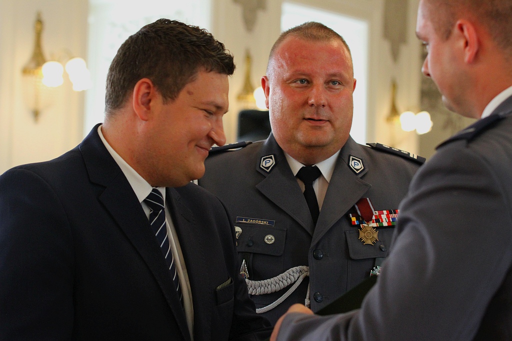 Odbyła się uroczysta akademia z okazji święta policji	