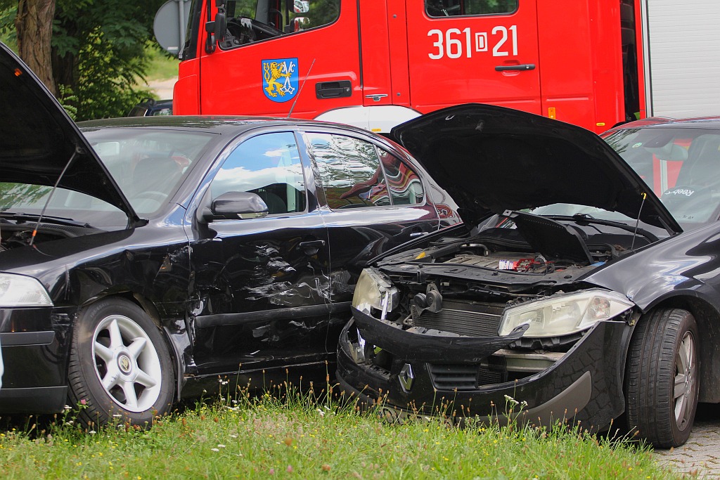 Wypadek na Grabskiego. Trzy osoby odwiezione do szpitala