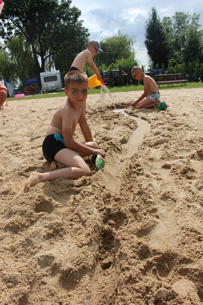 Trzy wesołe dni zabawy dzieci z gminy Legnickie Pole