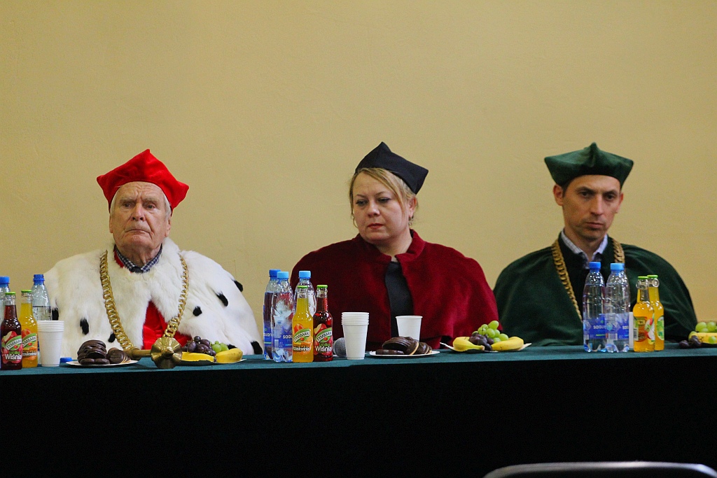 Absolwenci Wyższej Szkoły Medycznej odebrali dyplomy