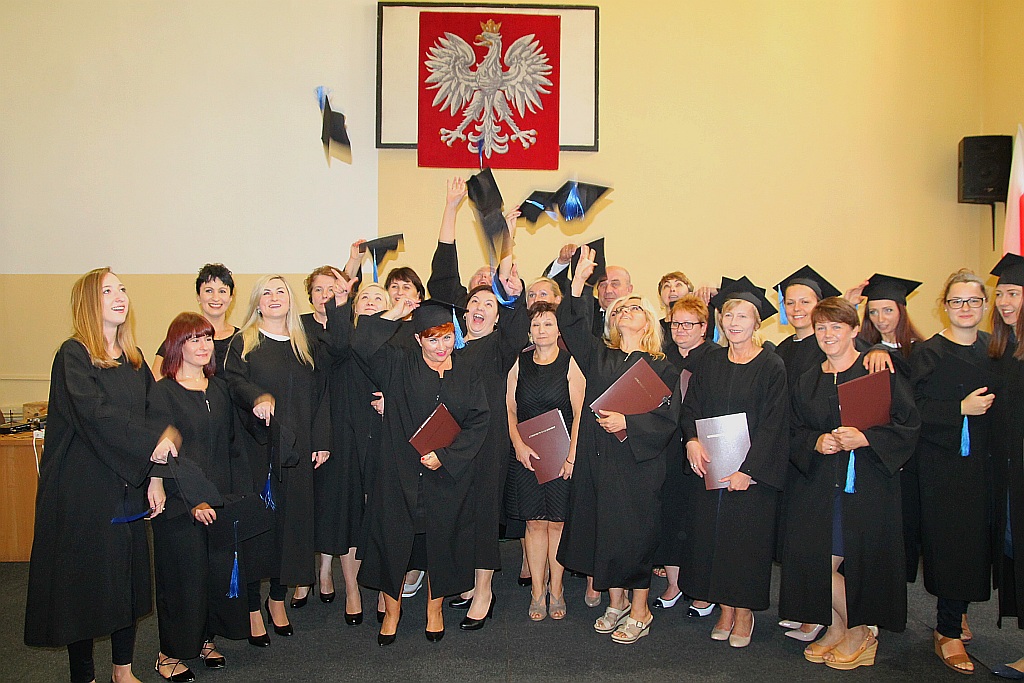 Absolwenci Wyższej Szkoły Medycznej odebrali dyplomy