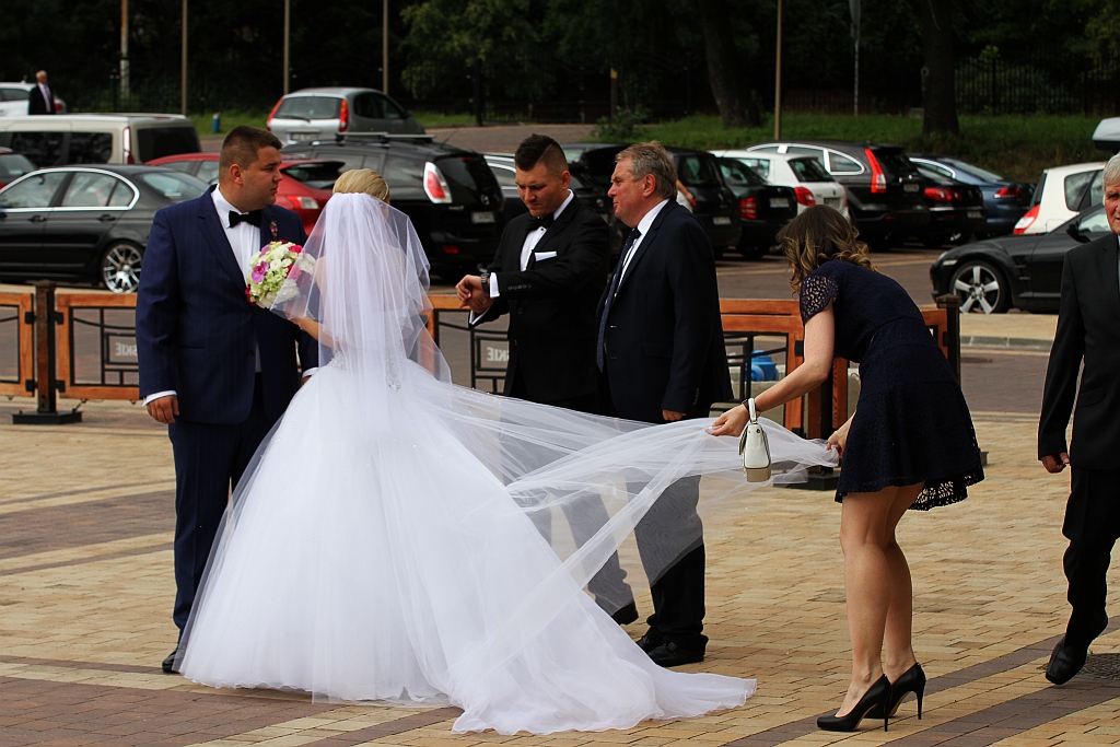 Wzięli ślub nad wodą zamiast w Urzędzie Stanu Cywilnego