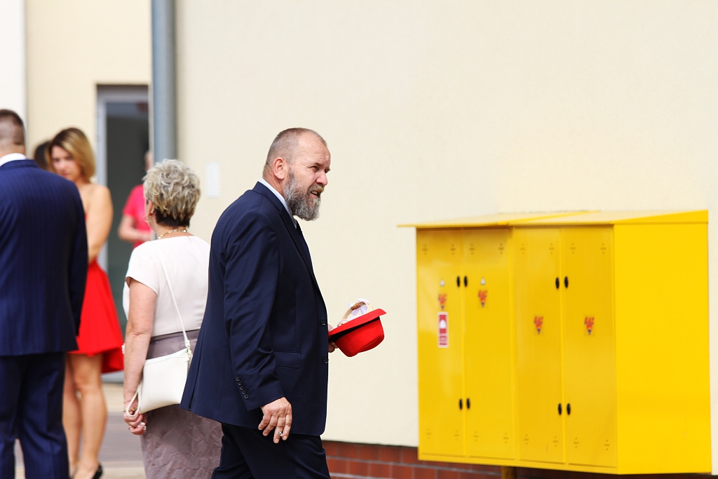 Wzięli ślub nad wodą zamiast w Urzędzie Stanu Cywilnego