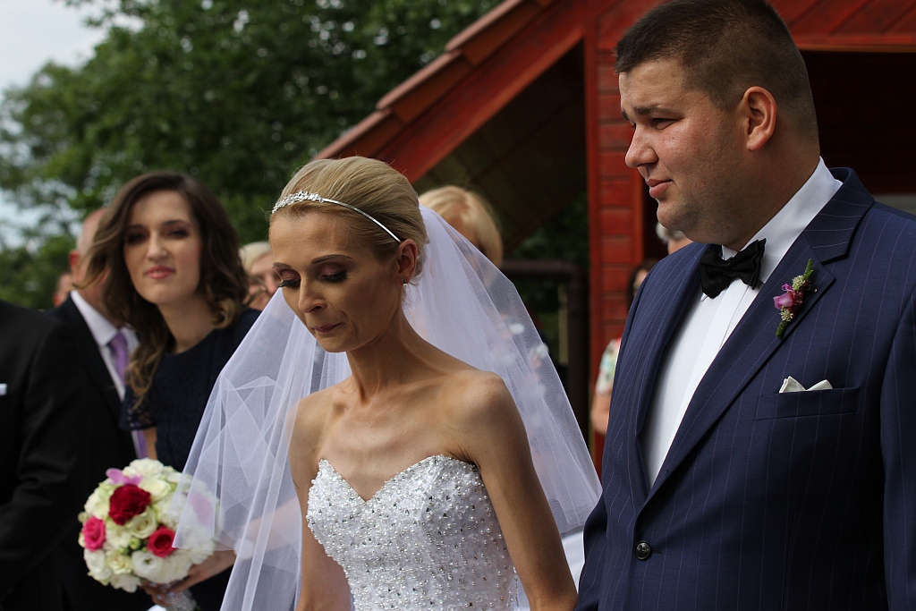 Wzięli ślub nad wodą zamiast w Urzędzie Stanu Cywilnego