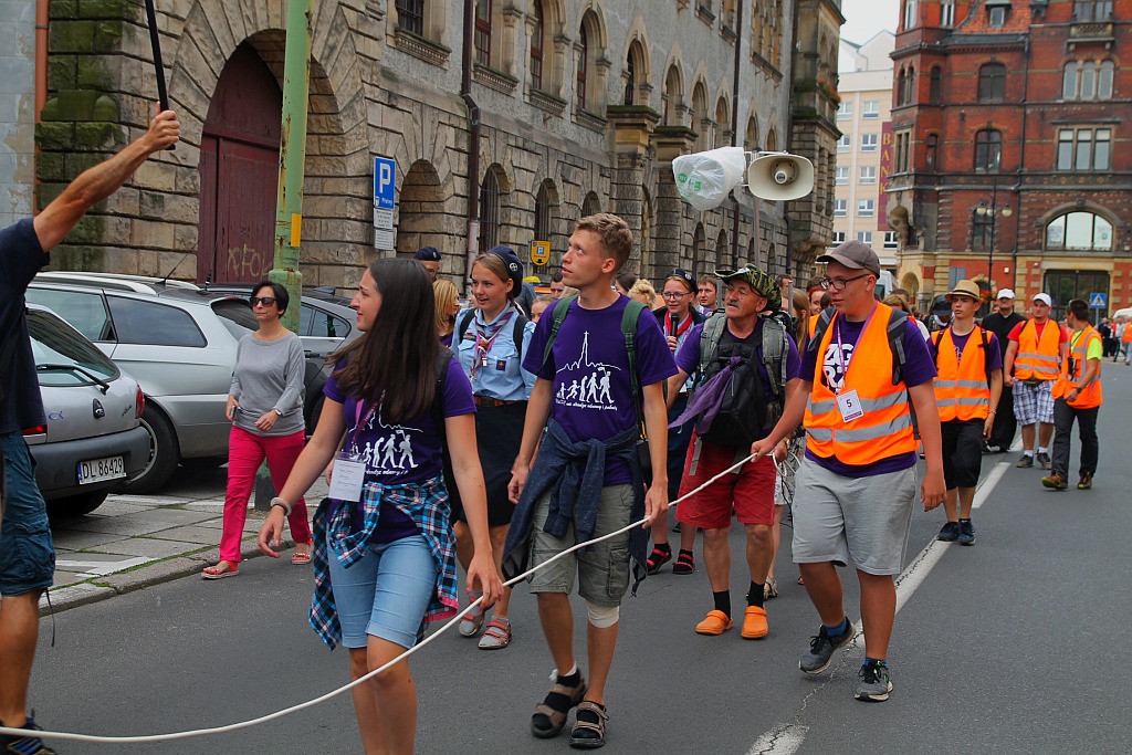 Blisko dziewięciuset pątników wyruszyło do Częstochowy