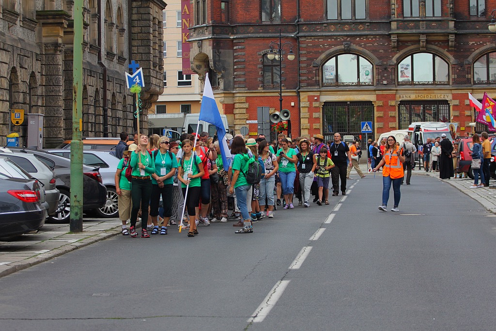 Blisko dziewięciuset pątników wyruszyło do Częstochowy