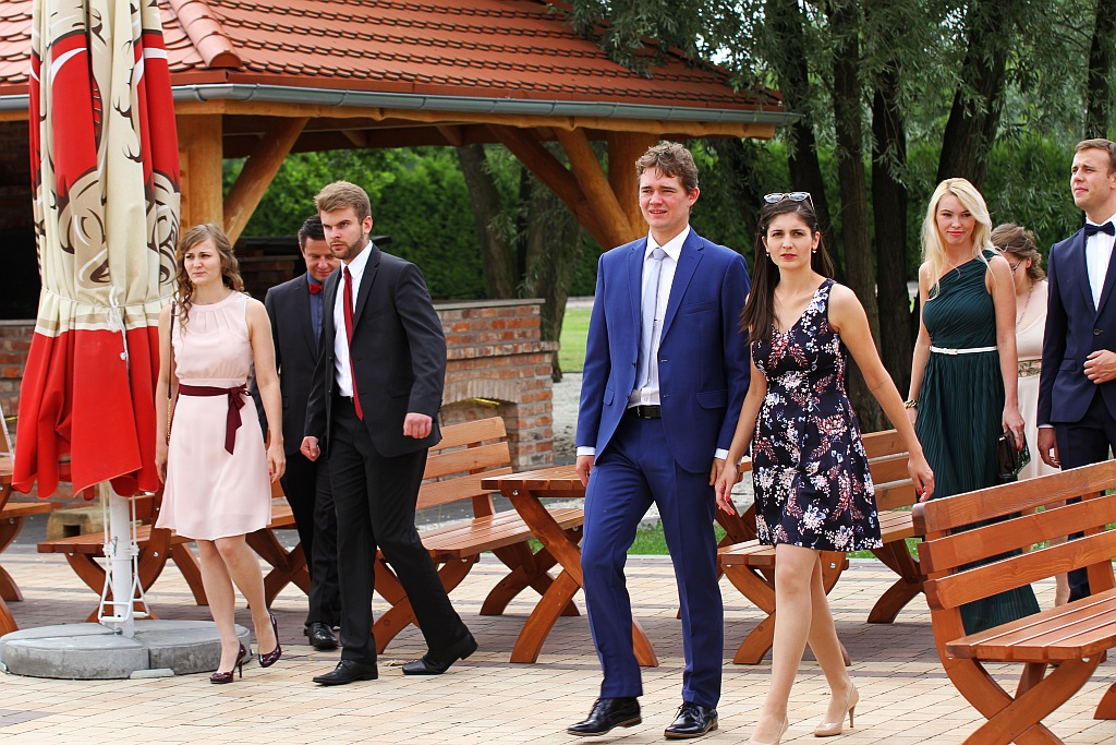 Wzięli ślub nad wodą zamiast w Urzędzie Stanu Cywilnego