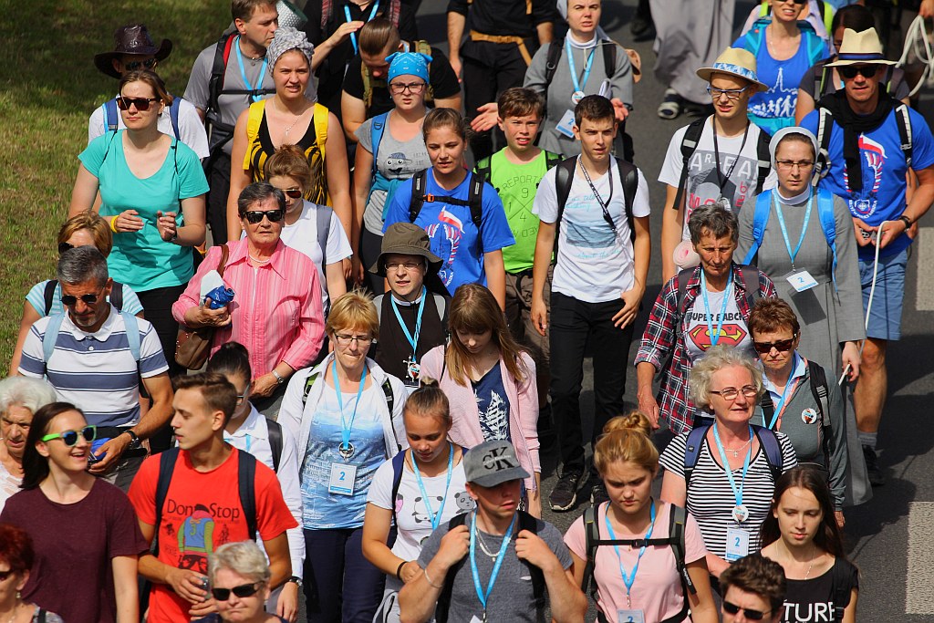 Blisko dziewięciuset pątników wyruszyło do Częstochowy